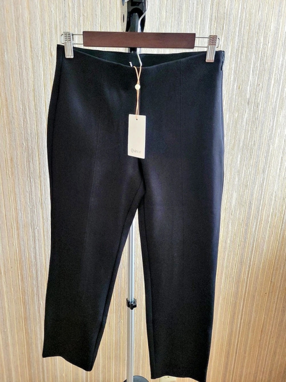 Quince Ultra-Stretch Ponte Pintuck Ankle Pants Black Medium/ Short NWT